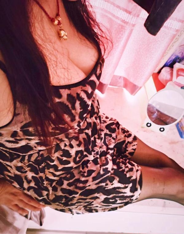大胸泄火少妇 1