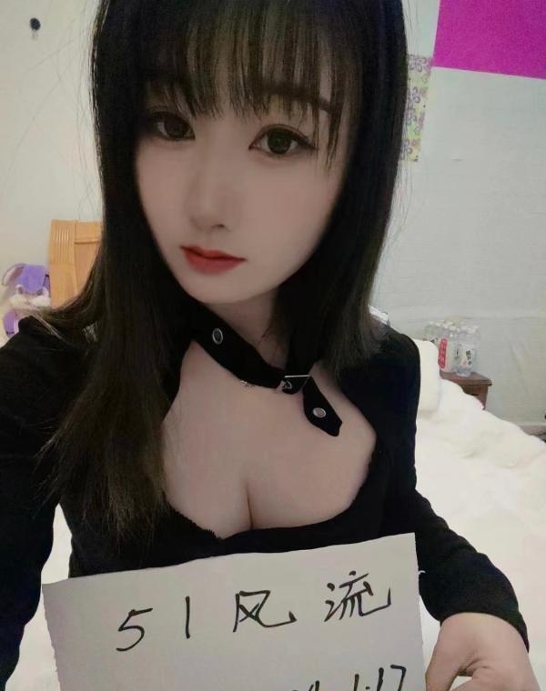 沙坪坝丰满妹子 1