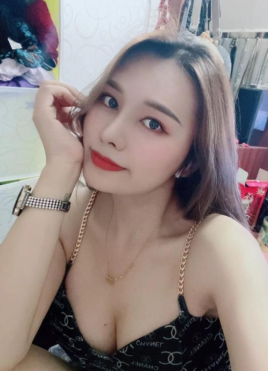 洪山兼职小骚妇 1