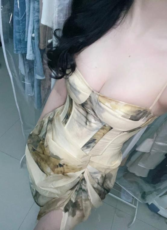 大奶少妇 1