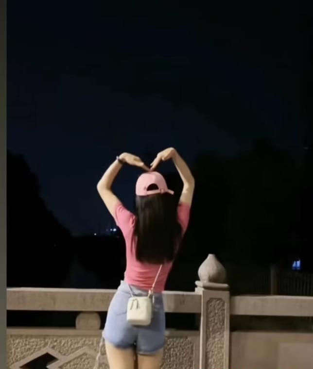 武昌中南小姐姐 1