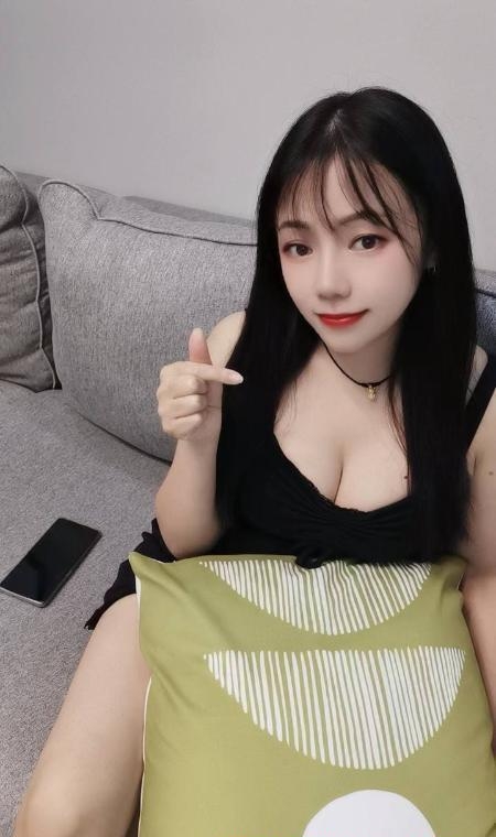 杨家湾美女七月 1