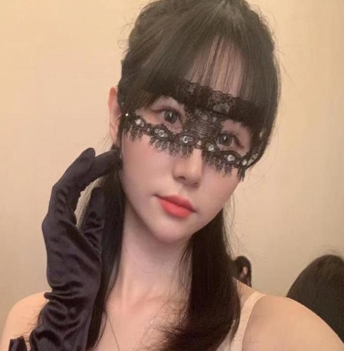  粉嫩少妇 1