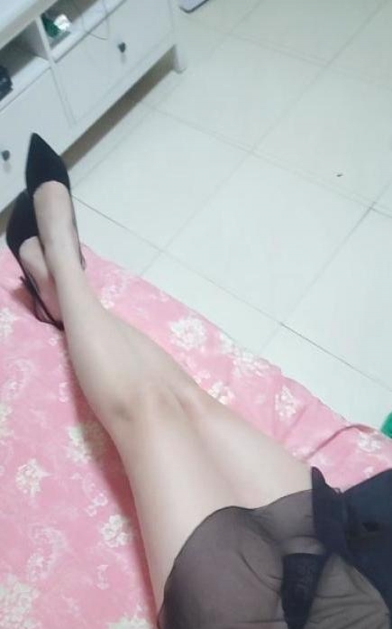  肉感骚妇丽丽 1