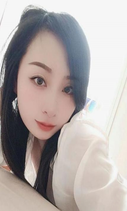  光谷气质女人瑶瑶 1