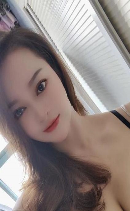  渝中大胸御姐 1