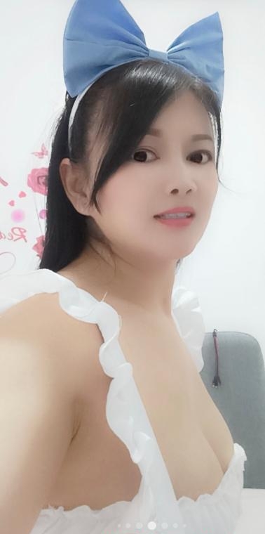 武汉白虎草莓 1