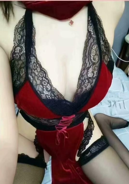 武汉虎泉骚女妖妖 1