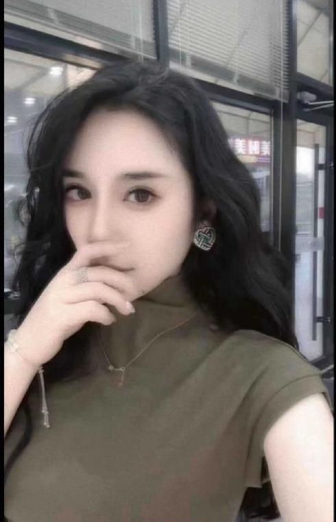 兼职美少妇 1