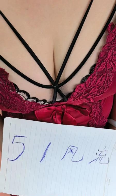 河东大奶骚妇 2