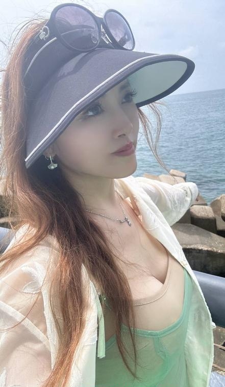 后入风骚气质妹子 2