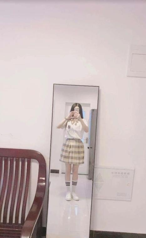 半套服务小姐姐 3