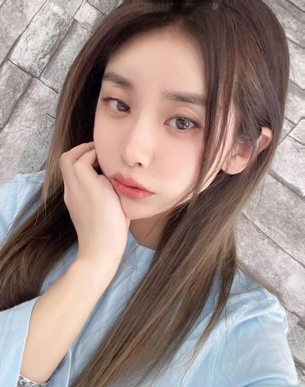 可爱的小美女 1