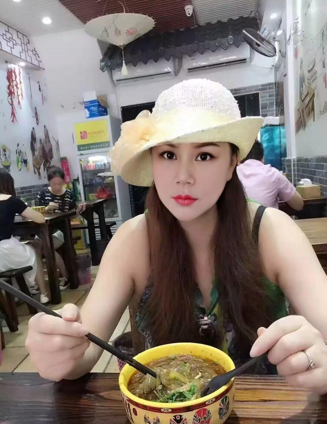 光谷泻火少妇 2