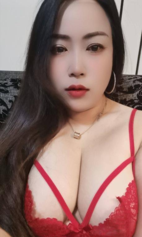 E奶少妇 2
