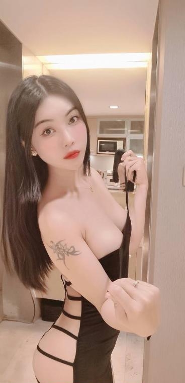 颜值大胸小姐姐 2