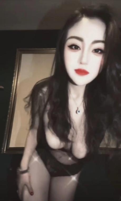 南湖翘臀小姐姐 3