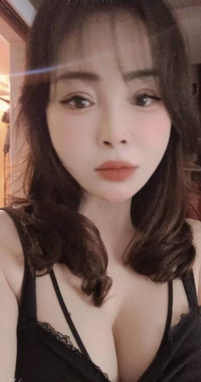 丰乳性感骚姐姐 3