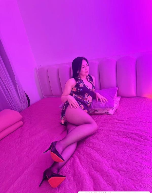 合生汇肥鲍熟女 1