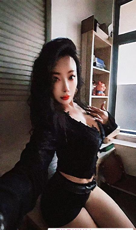 南岸区兼职白领贵妇 1