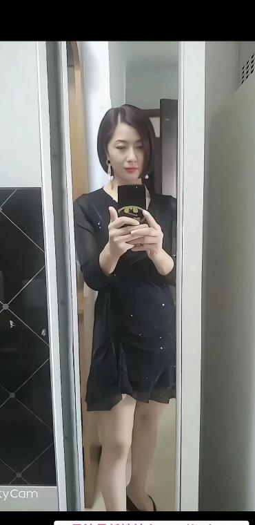 劲松短发骚少妇 1