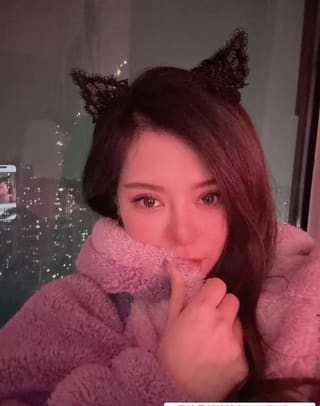 光谷大奶骚妇