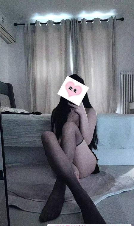 服务系贴心长腿老师 1
