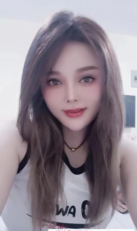 混血服务系大胸少妇 1