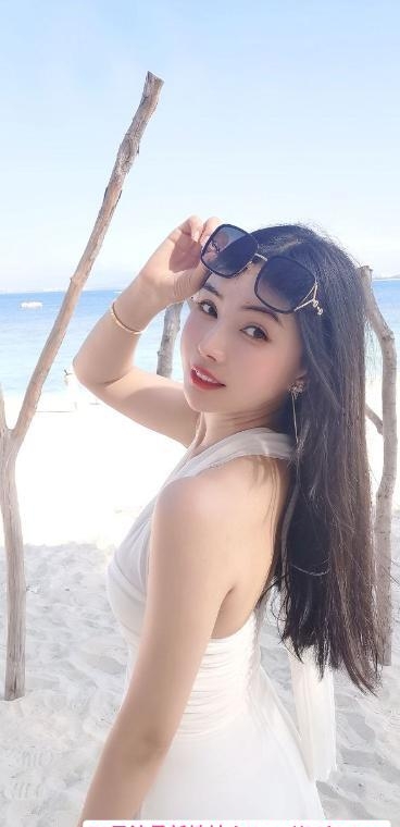 身材很棒的柠檬老师 1