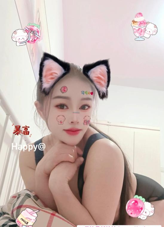 能夹会吸的大胸骚妇 1