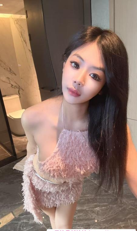 小骚货雅雅 1