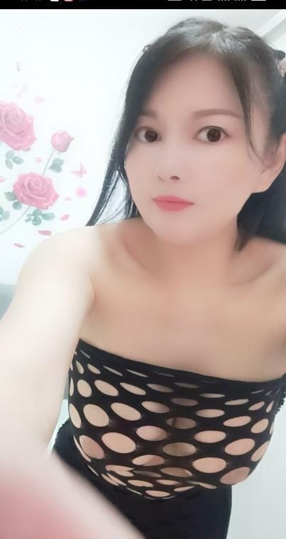 虎泉熟女姐姐香奈儿 2