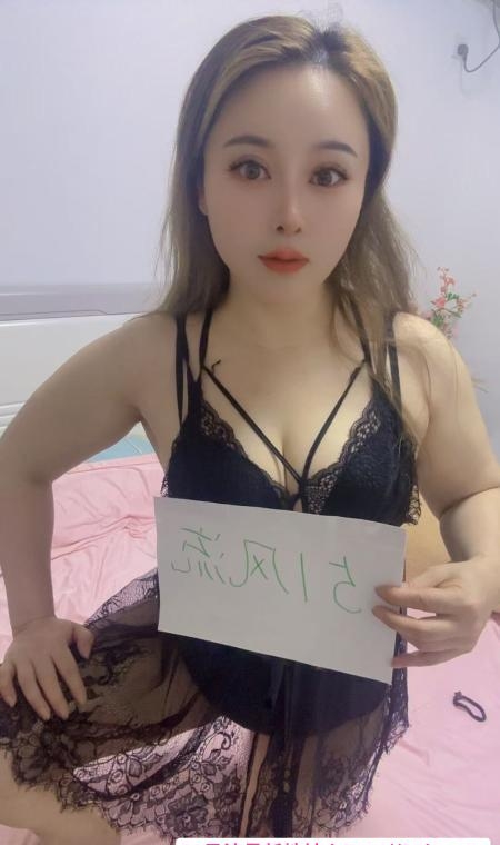 洪山小冉御姐 2