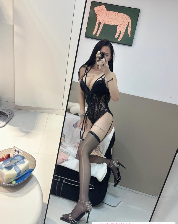 漂亮的武昌妹子 2