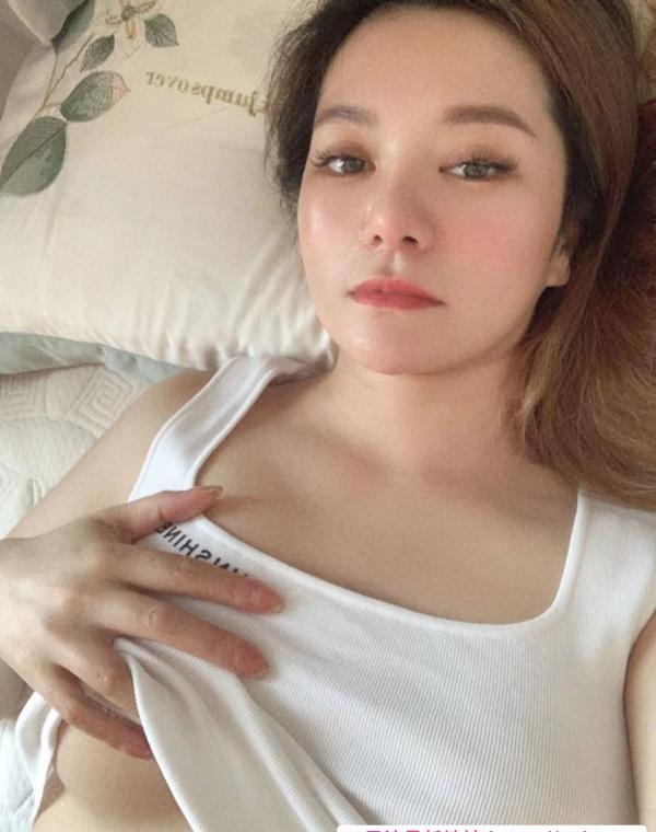 光谷大奶骚妇 2