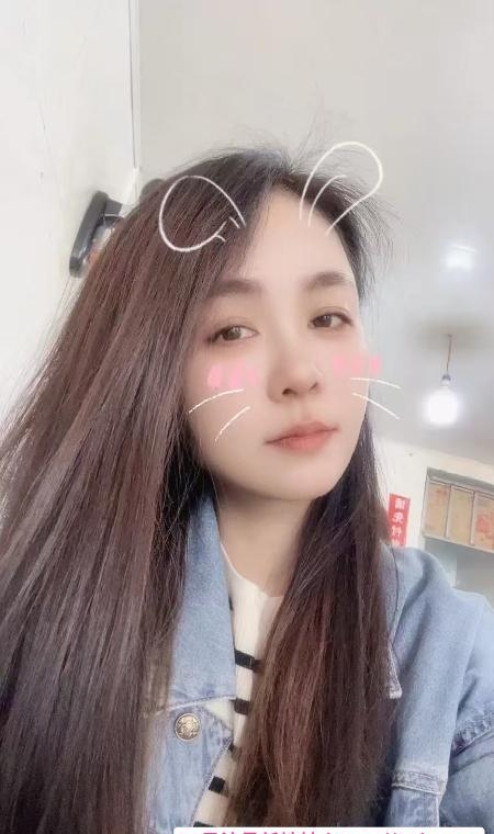 武昌漂亮妹子笑笑 2