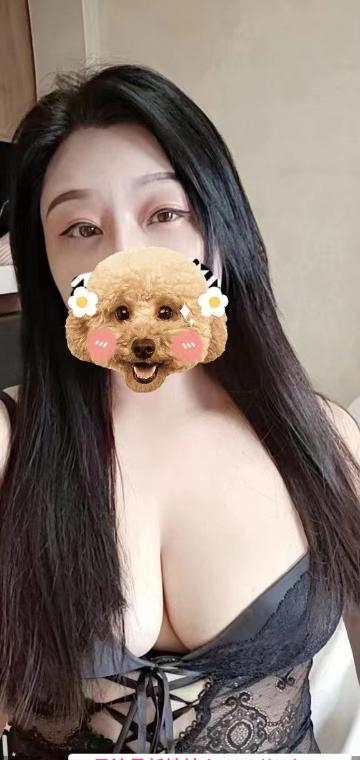 大奶三T淫妇 3