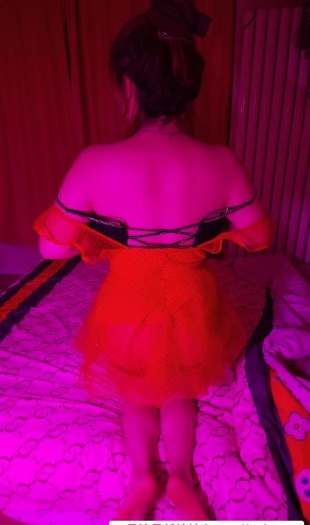 混血服务系大胸少妇 3