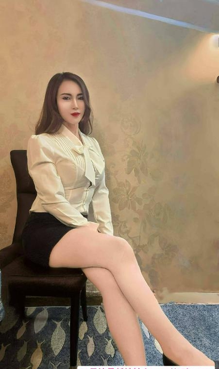 朝阳大胸骚妹子 3