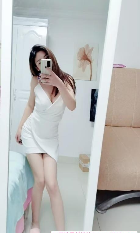 南湖漂亮妹子萱萱 3