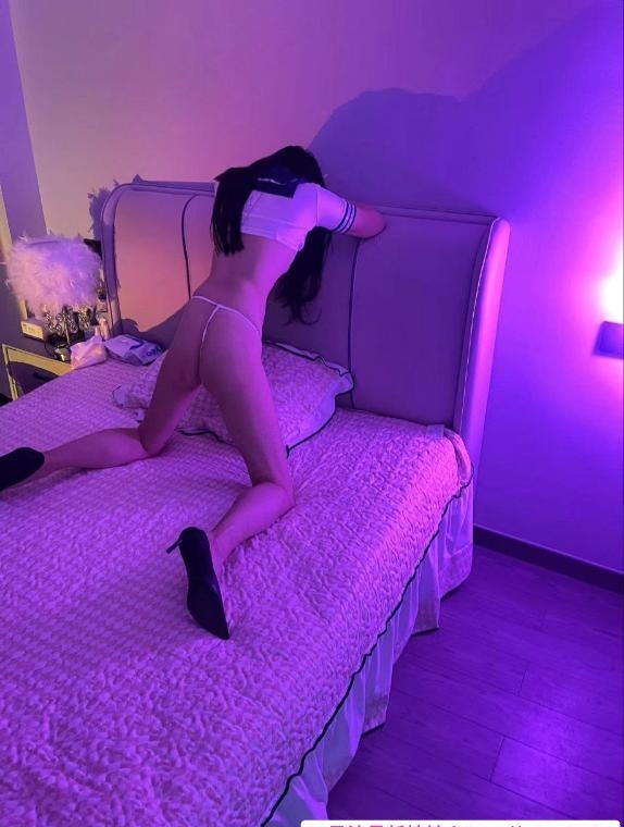 性感长腿尤物媛媛 4