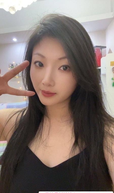 大奶少妇小西茜 1