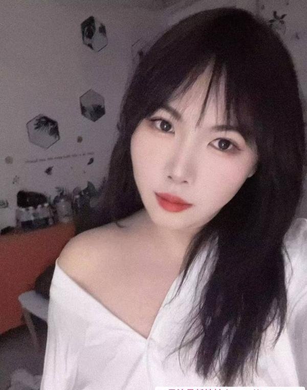 丰台性感丰满型妹子 1