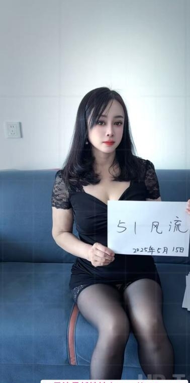 巨臀大奶熟女 1
