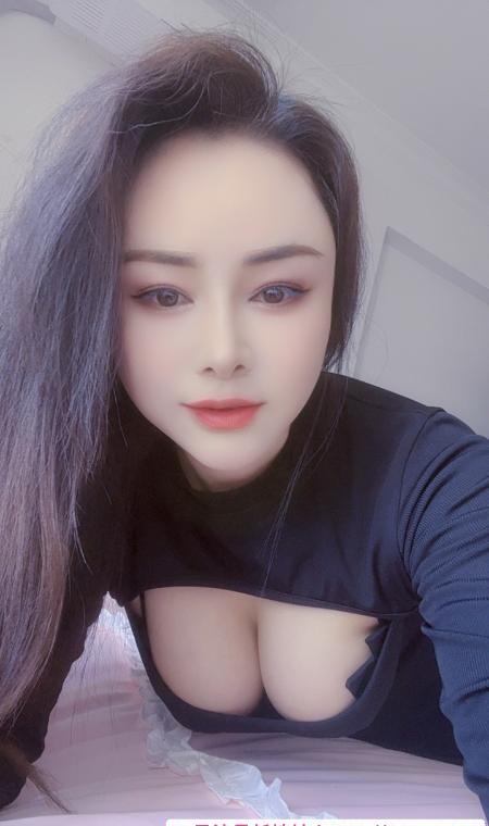 天河奶子又大又白 1