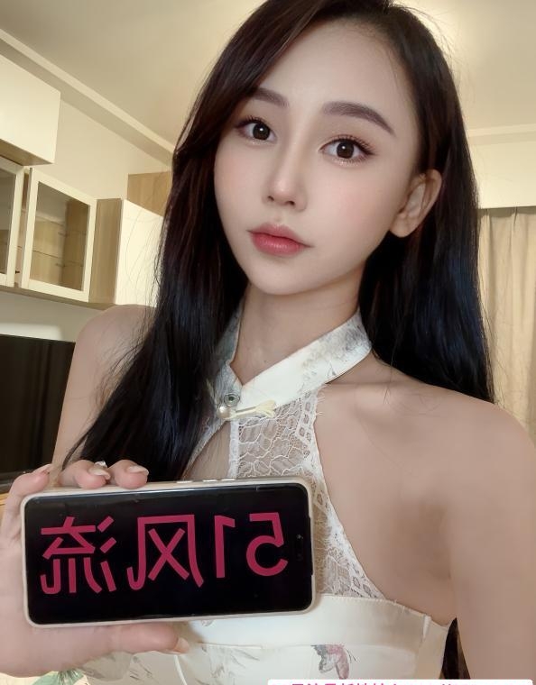 天河长腿肤白小姐姐 1