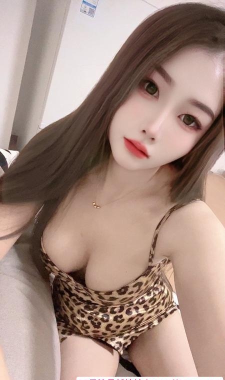宝安骚妹菲菲 1