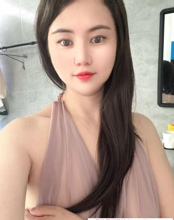 服务系少妇 1