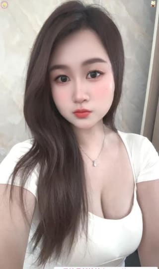 渝北丰满大奶萱萱