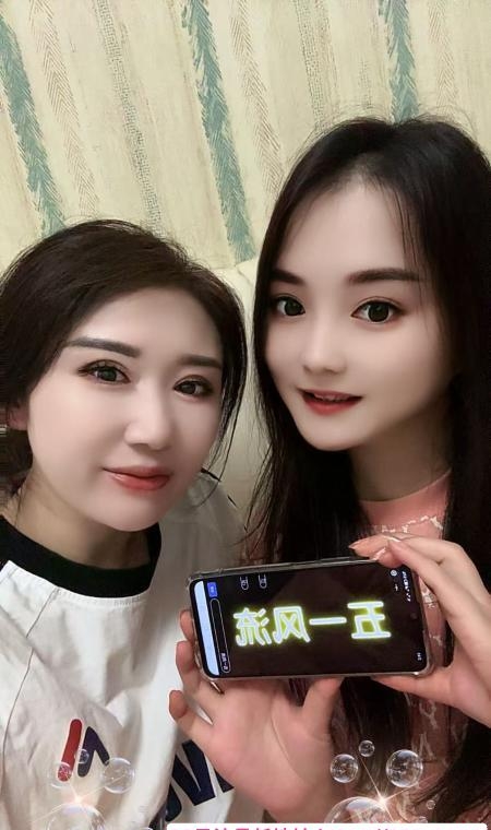 西湖双飞美娇娘 1